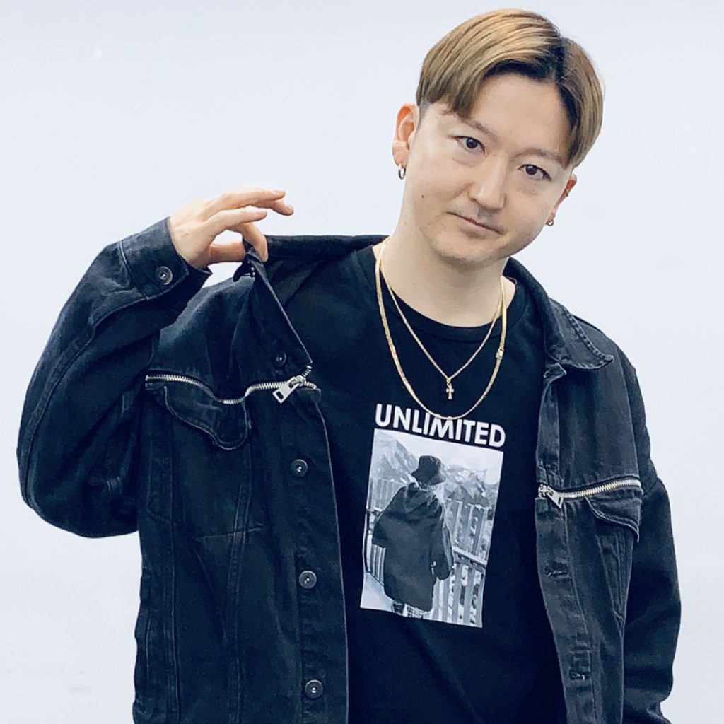 Hiroki 株式会社props